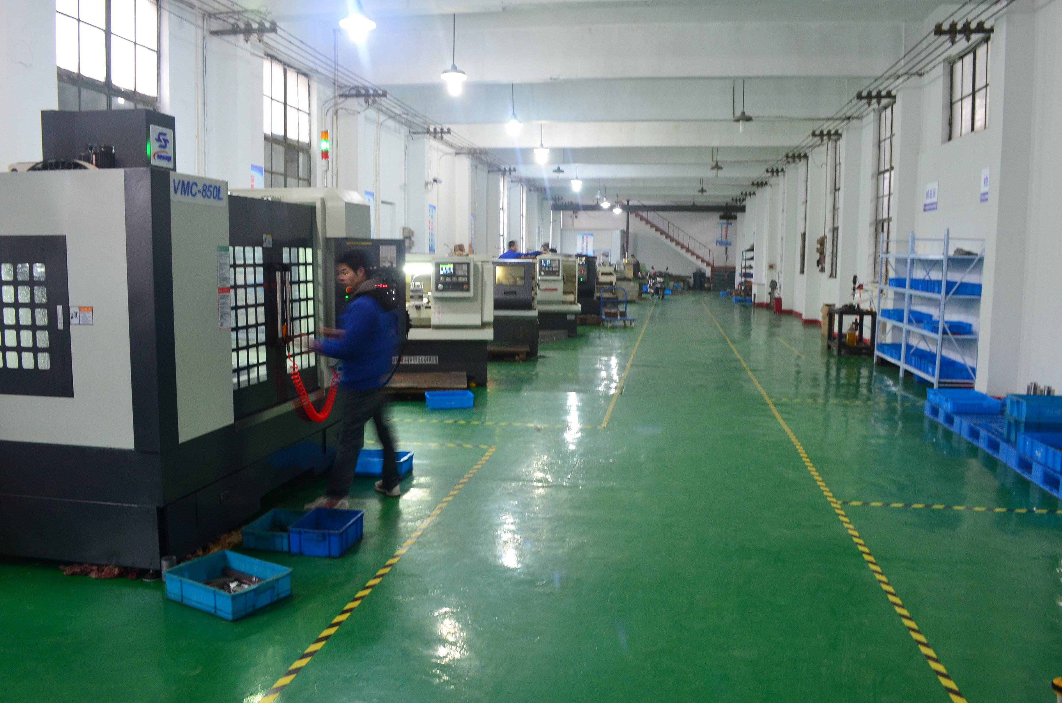 Creazione e attuazione di un sistema di manutenzione preventiva delle macchine utensili CNC